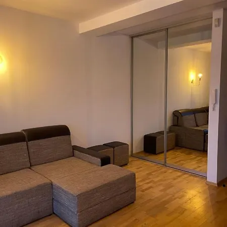 Studio 12